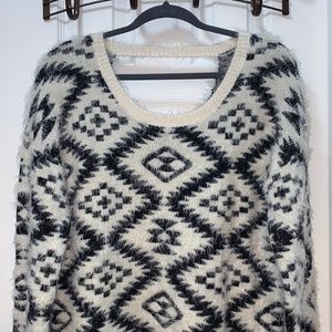 AZTEC PRINT BRUSH ACRYLIC SWEATER